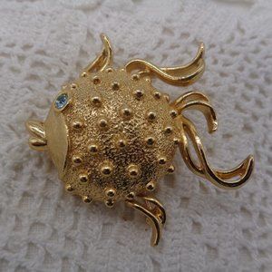 Vintage Fuller Brush Puffer Fish Perfume Locket Brooch